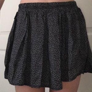 Brandy Melville black ditsy floral skirt